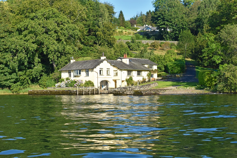 Houses on the lake shore range from ultra modern to picture postcard
