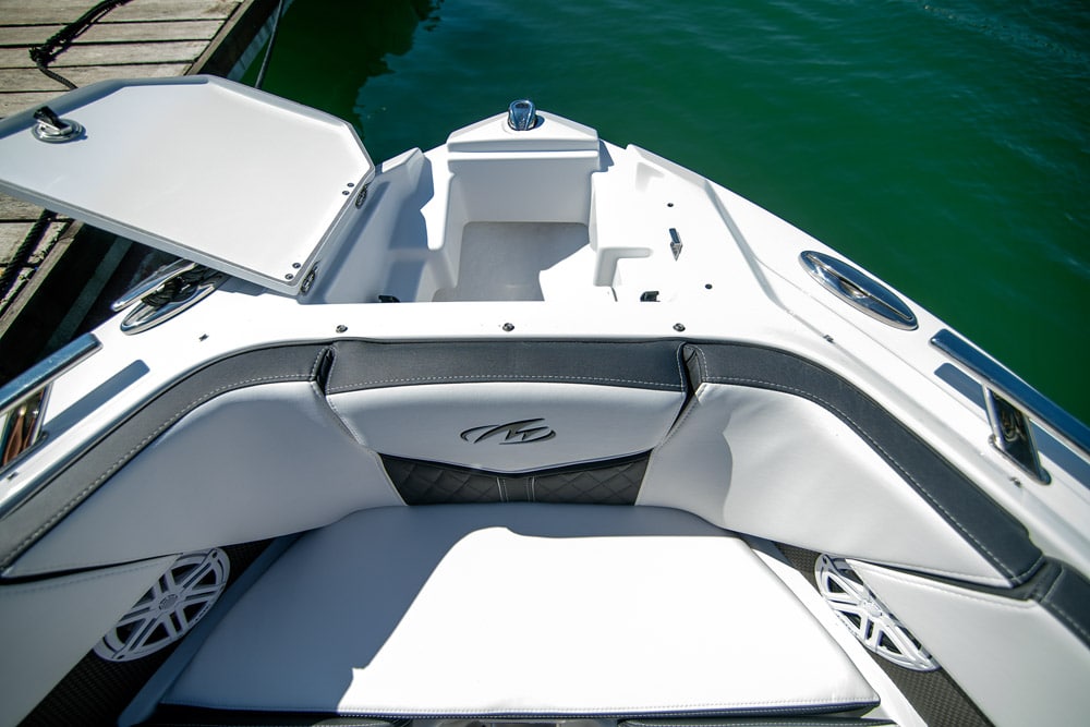 Monterey 215SS