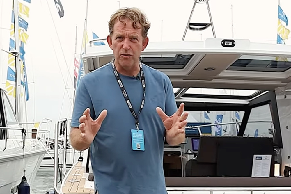Aquador 250HT walkaround