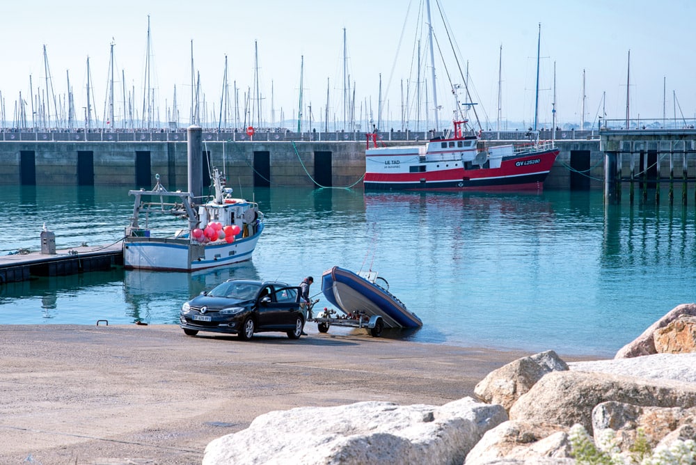 The wide slipway makes for easy launching.