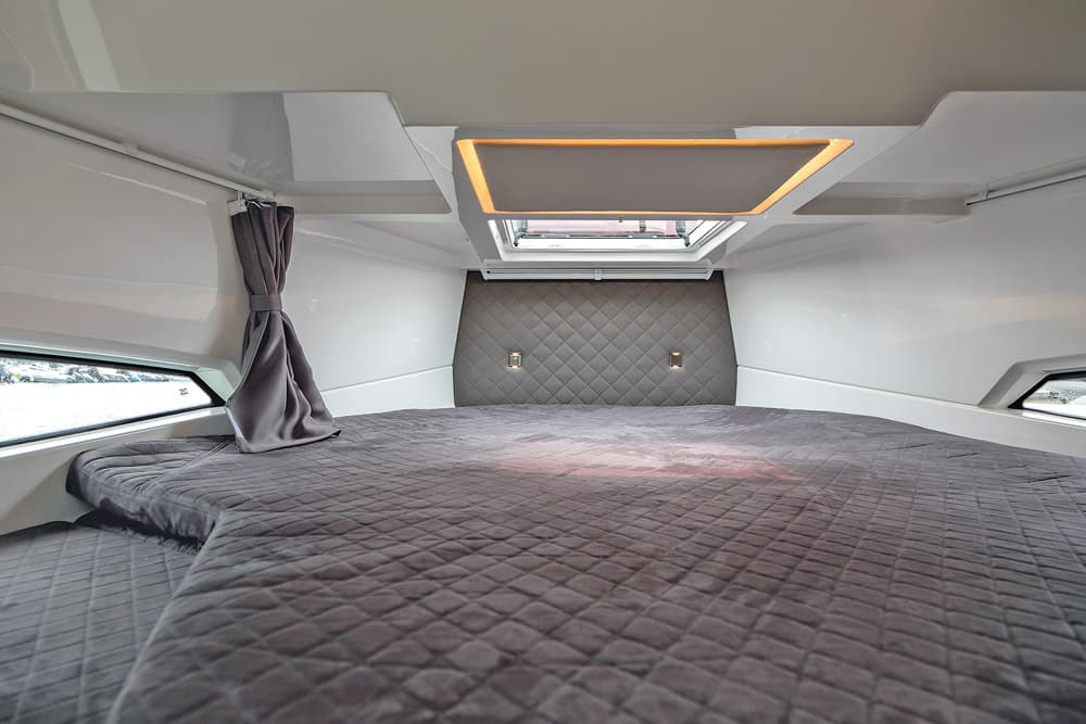 Spacious and beamy, the double cabin with a port side extension to sleep an additional family member, this coupled to the converted sofa provides sleeping for 5.
