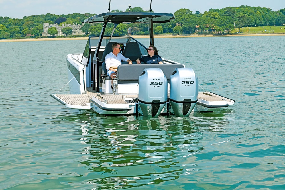 Virtue V10 Boat test. Drop-down bulwarks transform any boat