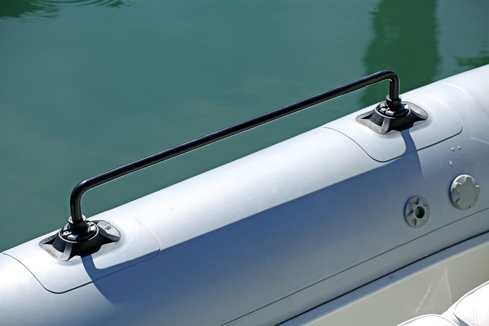 Ribcraft Leisure 350 - Rapid grab rail system.