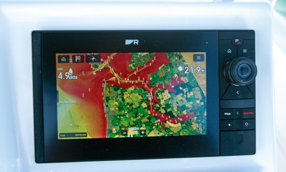 Raymarine Axiom