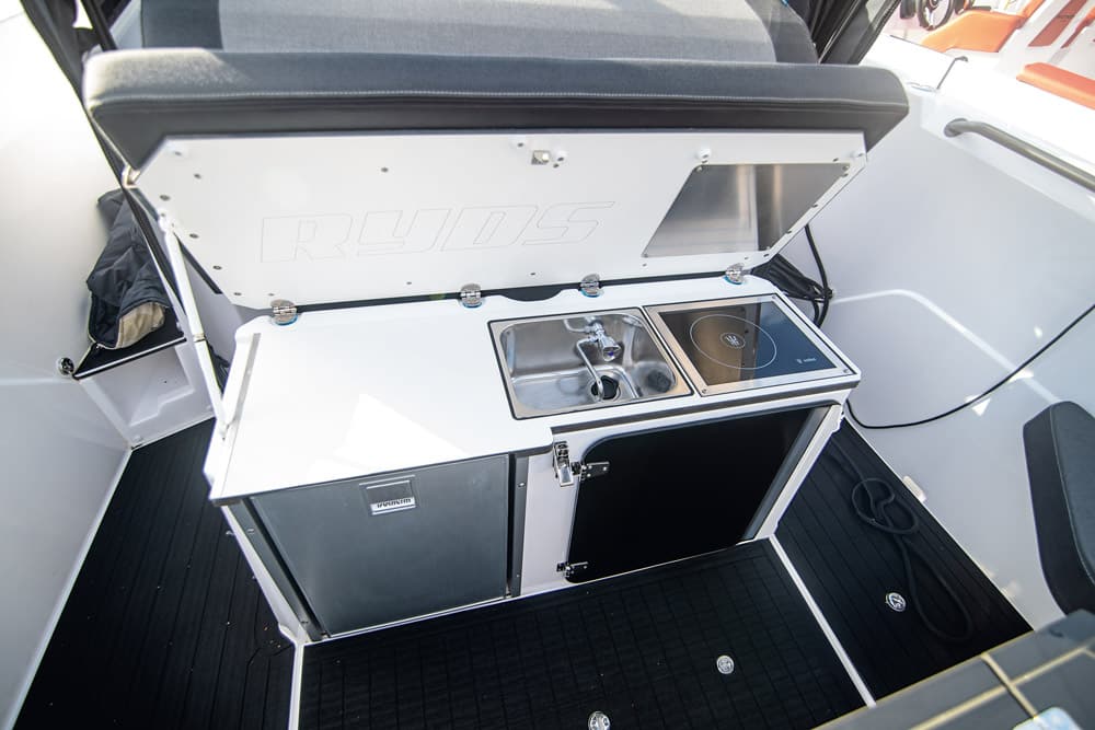 The hidden galley on the Ryds 735 VI