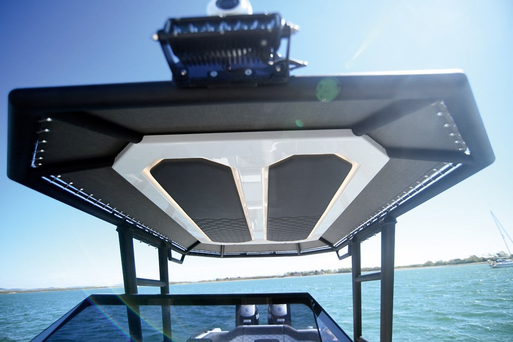Ring 1080 Trophy. The T-top is fitted with downlighting.