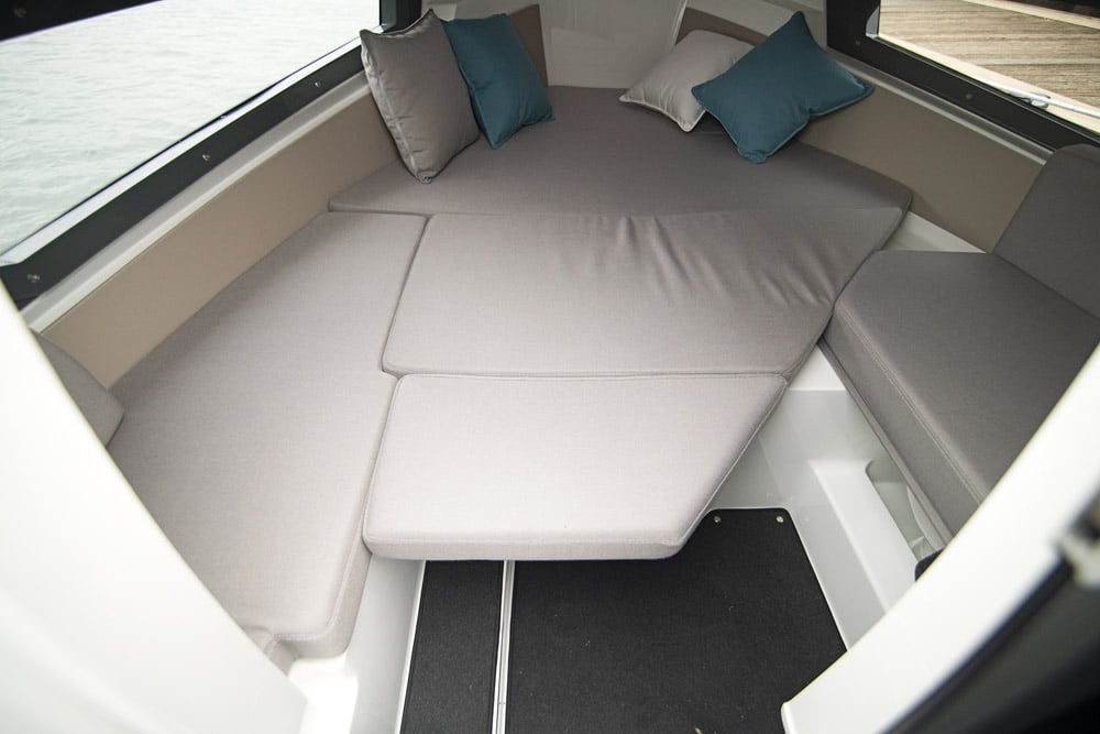 Yamarin 67DC - fore cabin