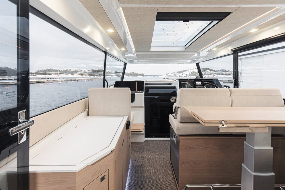 Quarken 35 Cabin. All-round visibility is very good.