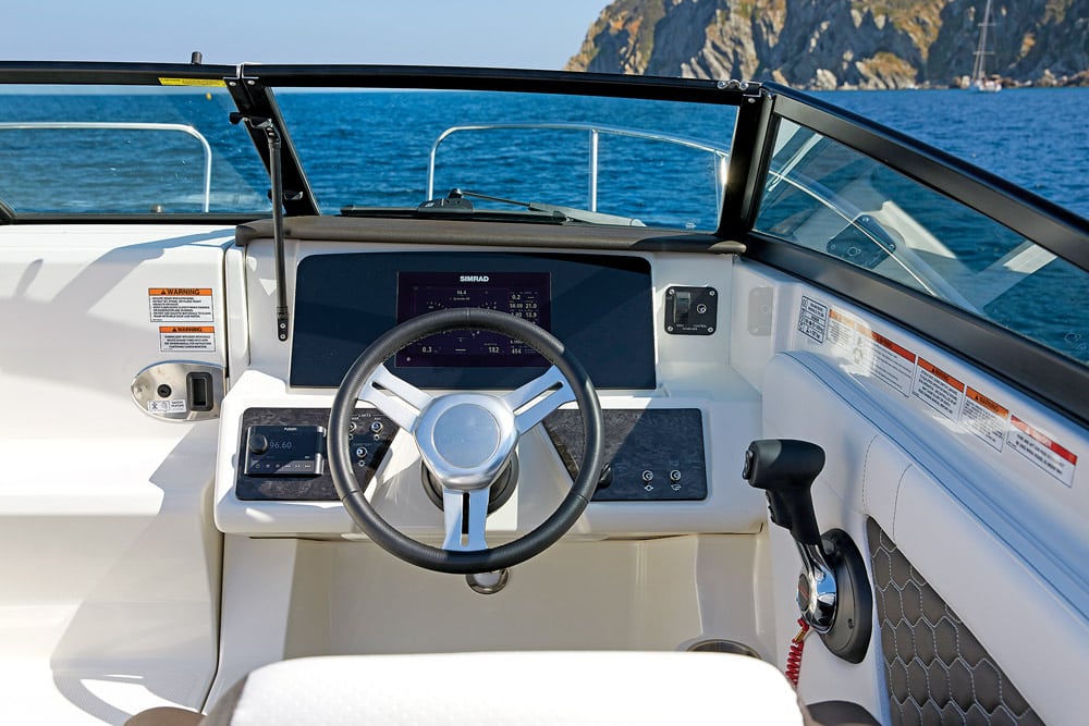 A comfortable and ergonomically designed helm area.