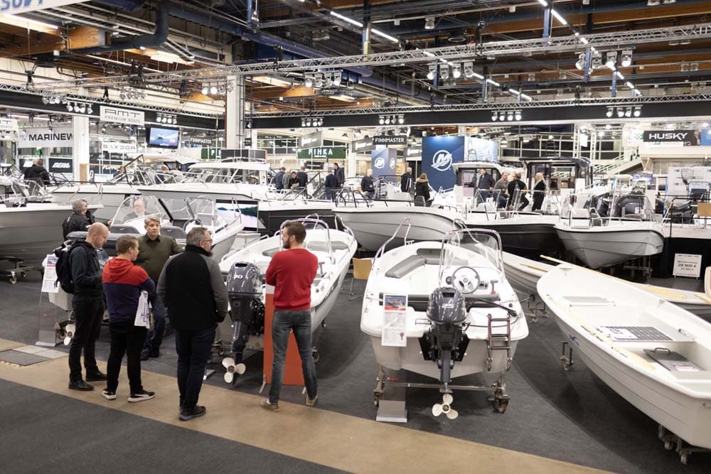 Vene 25 Båt. Helsinki International Boat Show