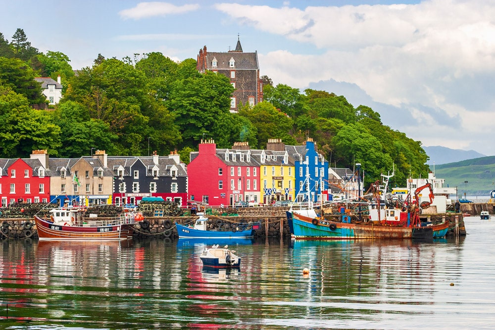 2nd day trip - The very pretty and colourful Tobermory © iStock/ TT