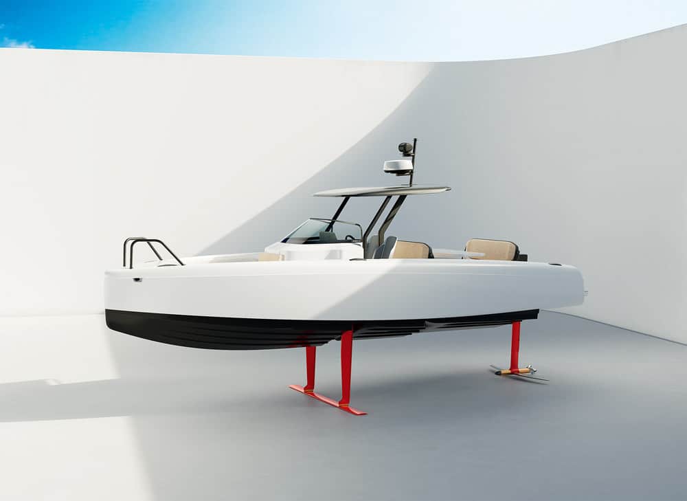 Having a stepped hull helps to conceal the front foil in conventional mode. 