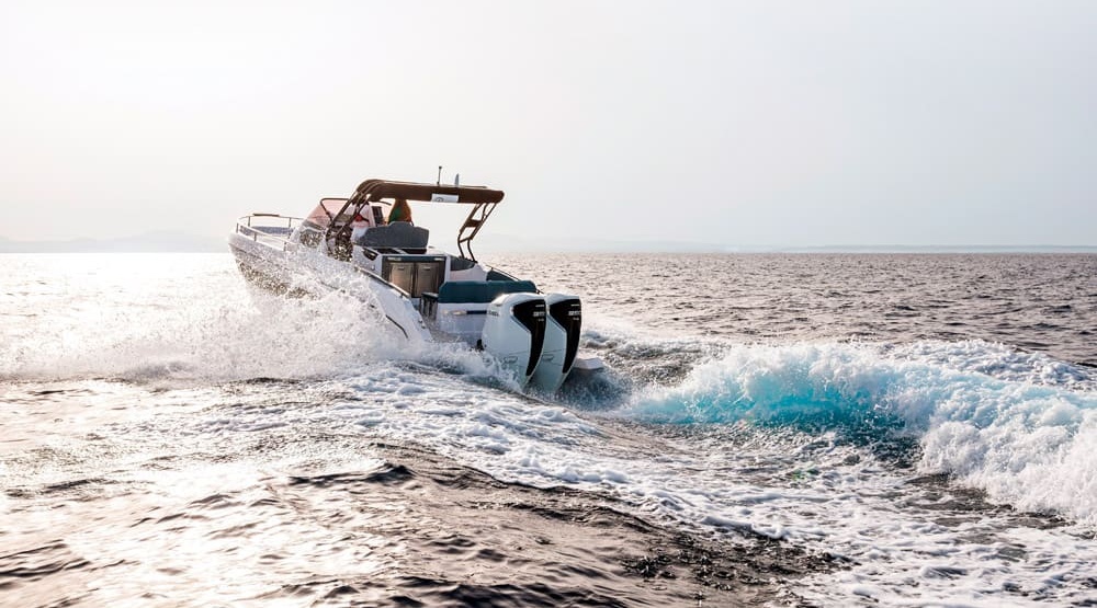 Honda launch their first V8 engine – the new Honda Marine BF350 at Genoa Boat Show