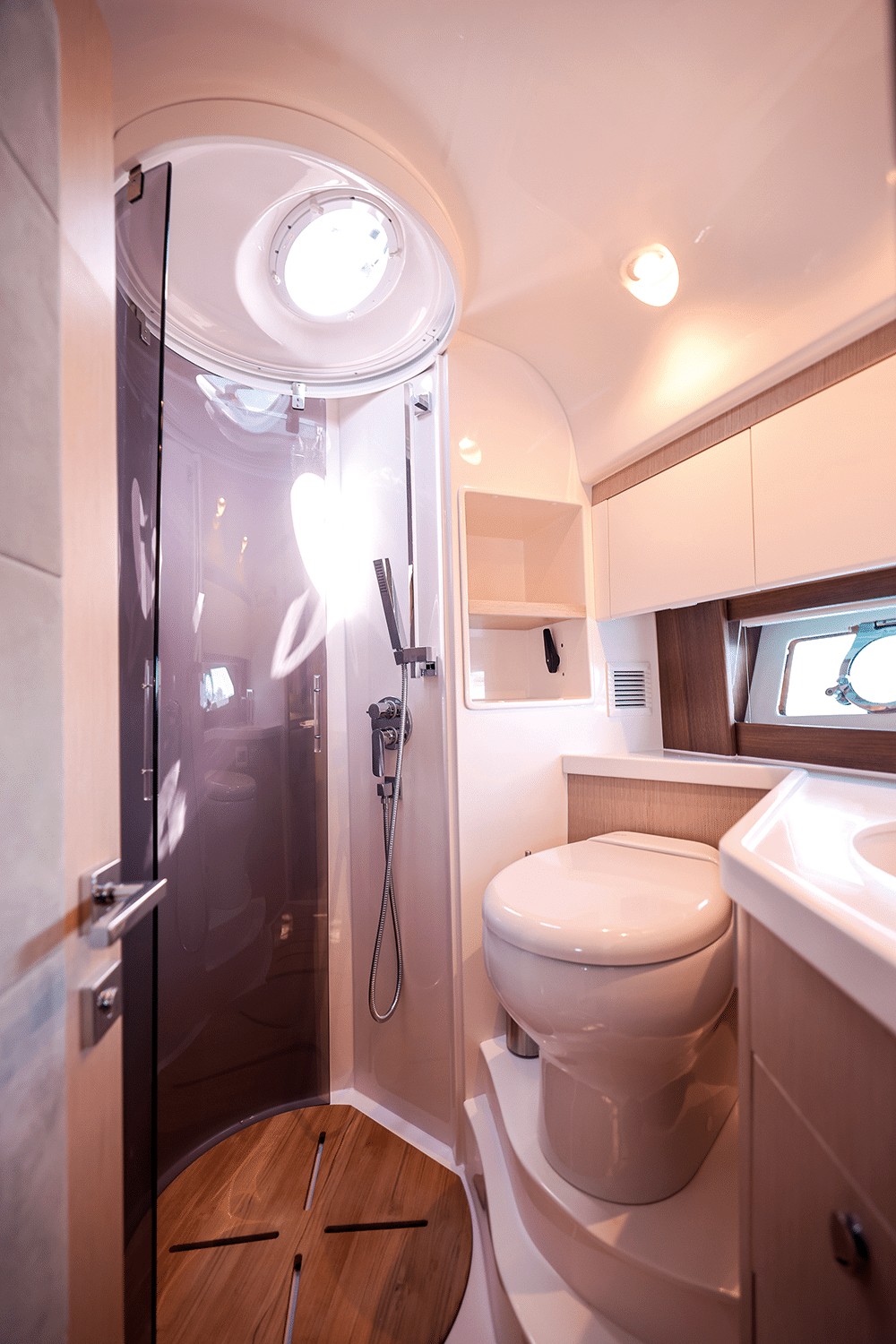 The master en suite ticks all boxes.