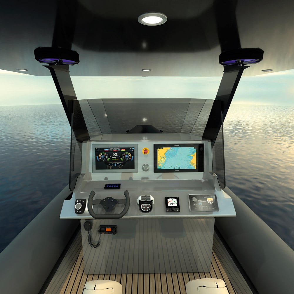 eD-TEC 32 C-Ultra - The helm is certainly clean and clinical