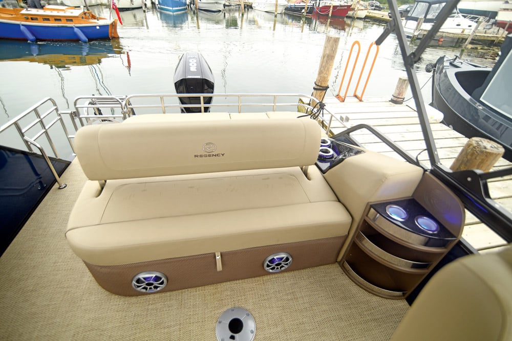 Regency 250 LE3 Sport Pontoon Boat. The bench seat can extend the sunbed