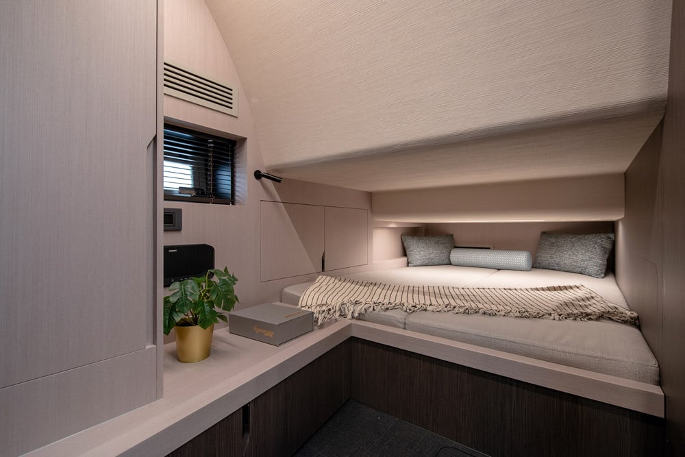 The mid cabin is a serious rival to a forward double bed. 
