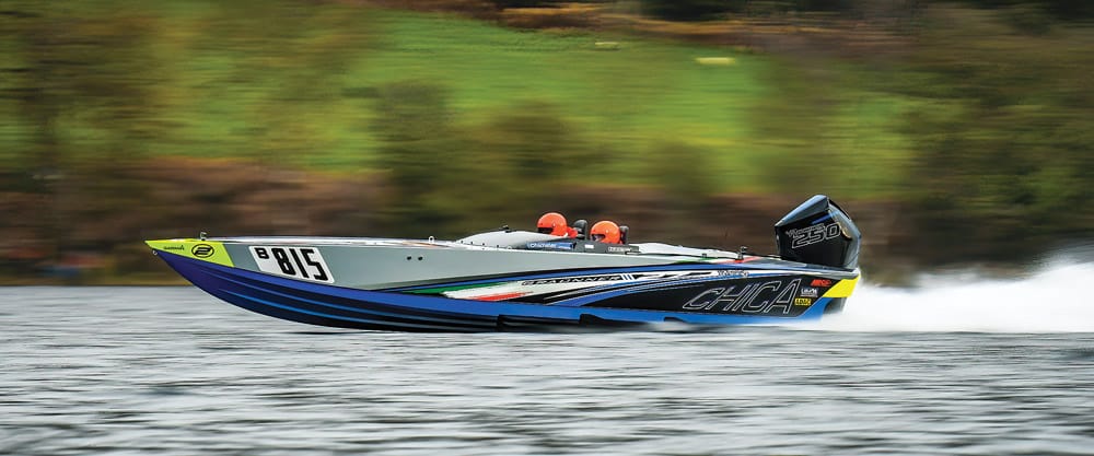Hagan Jerzynski and Stef Sheepers in Pleasure Navigation Endurance B300.