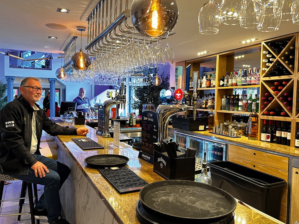 Banana Wharf at Universal Marina has a fantastic atmosphere
