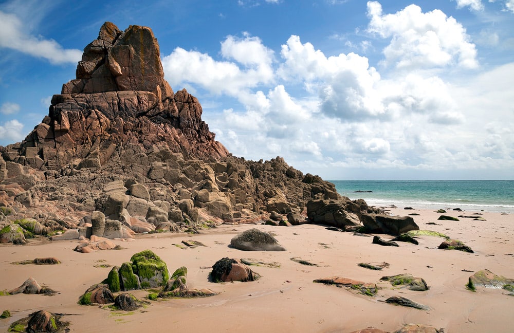Beauport Bay. © Shutterstock - Andrew Roland. Visit jersey, channel islands