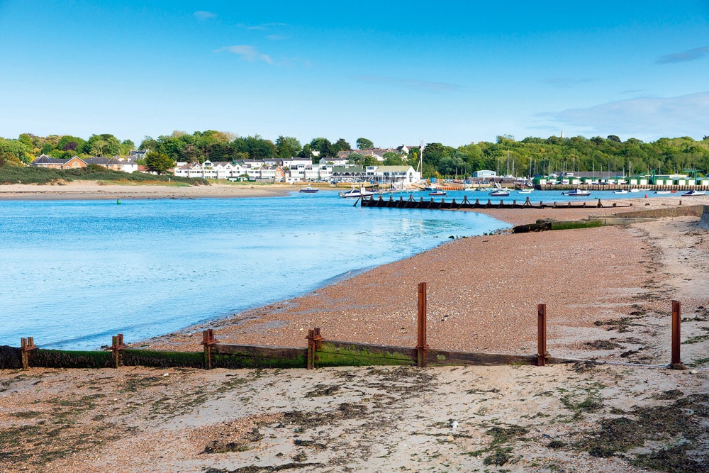 Bembridge beach © Charlsey /Shutterstock