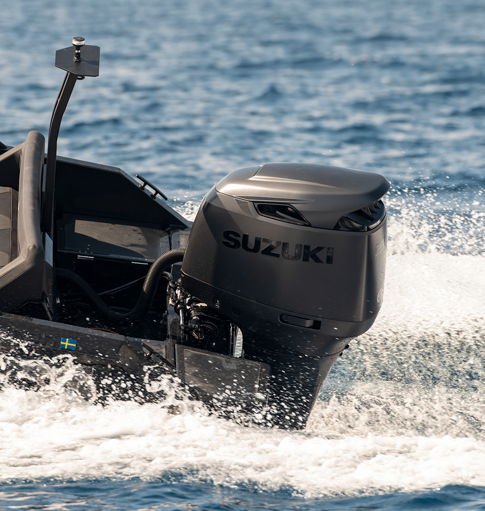 Suzuki DF250 ‘KURO’ Debuts at BoatLife