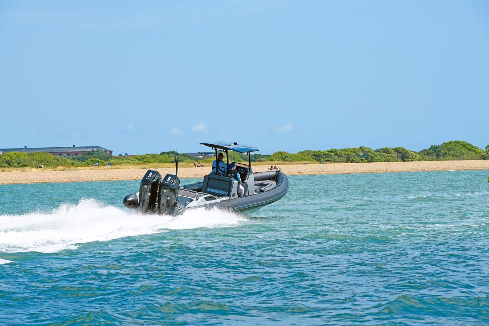 It is a family-orientated Gran Turismo, but with 700hp on the transom, by most people’s standards this is a very fast boat.