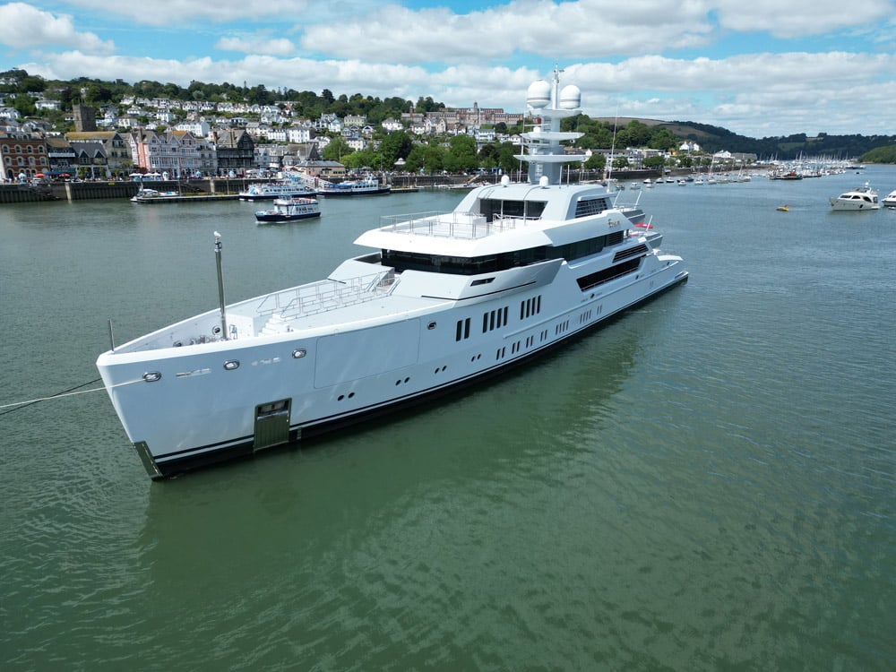 superyachts dartmouth, river dart