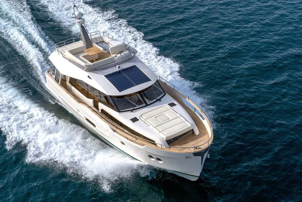 Greenline 48: A Review of the Hybrid Cruiser