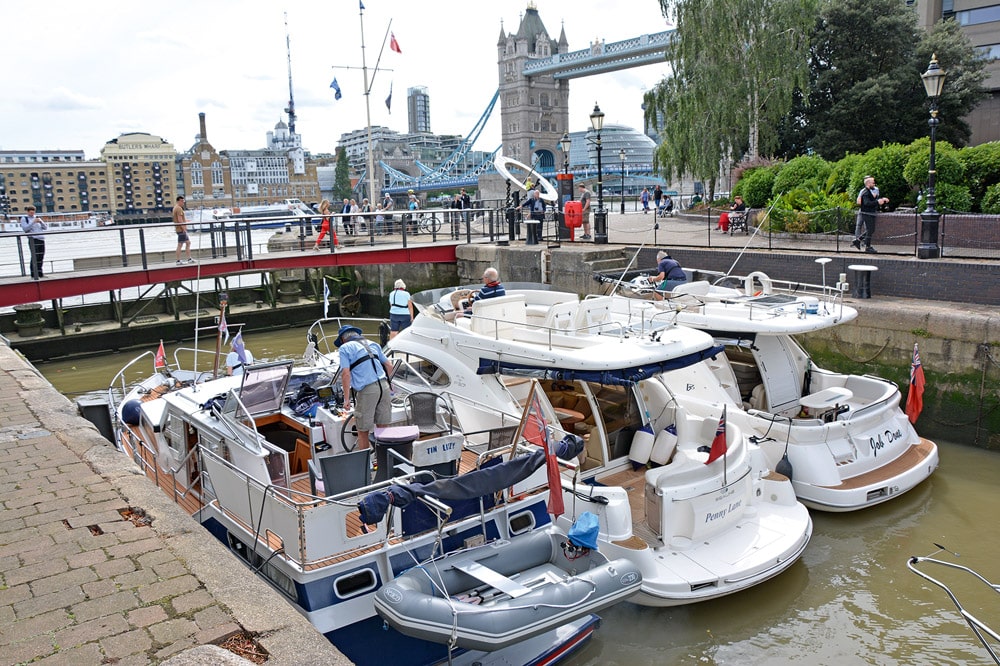 Rush hour at the docks!