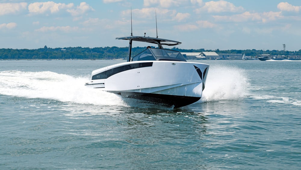 Virtue V10 Boat test