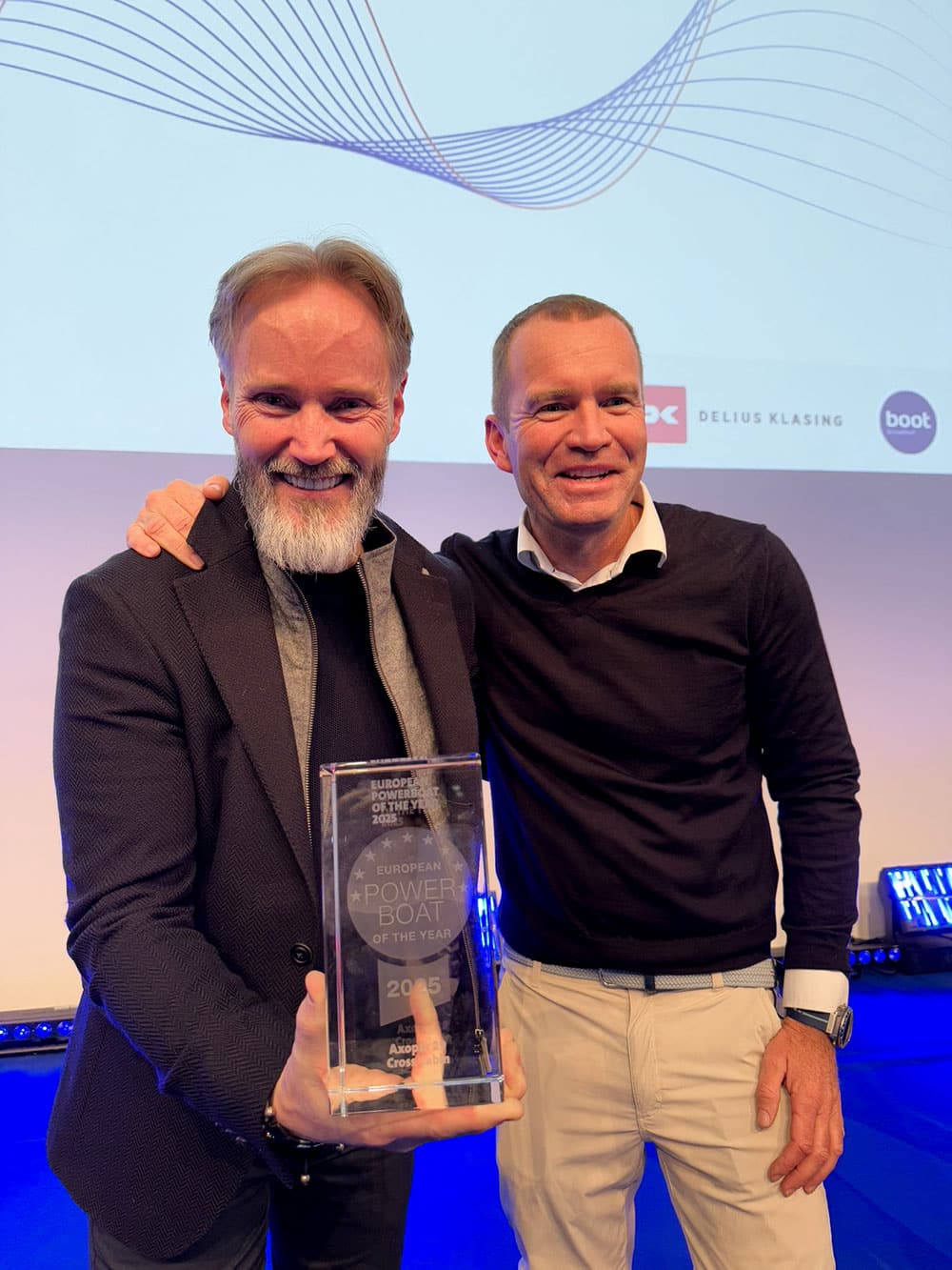 The Axopar 29 XC Cross Cabin wins the ‘Up to 10 m category’ at the European Powerboat of the Year Awards