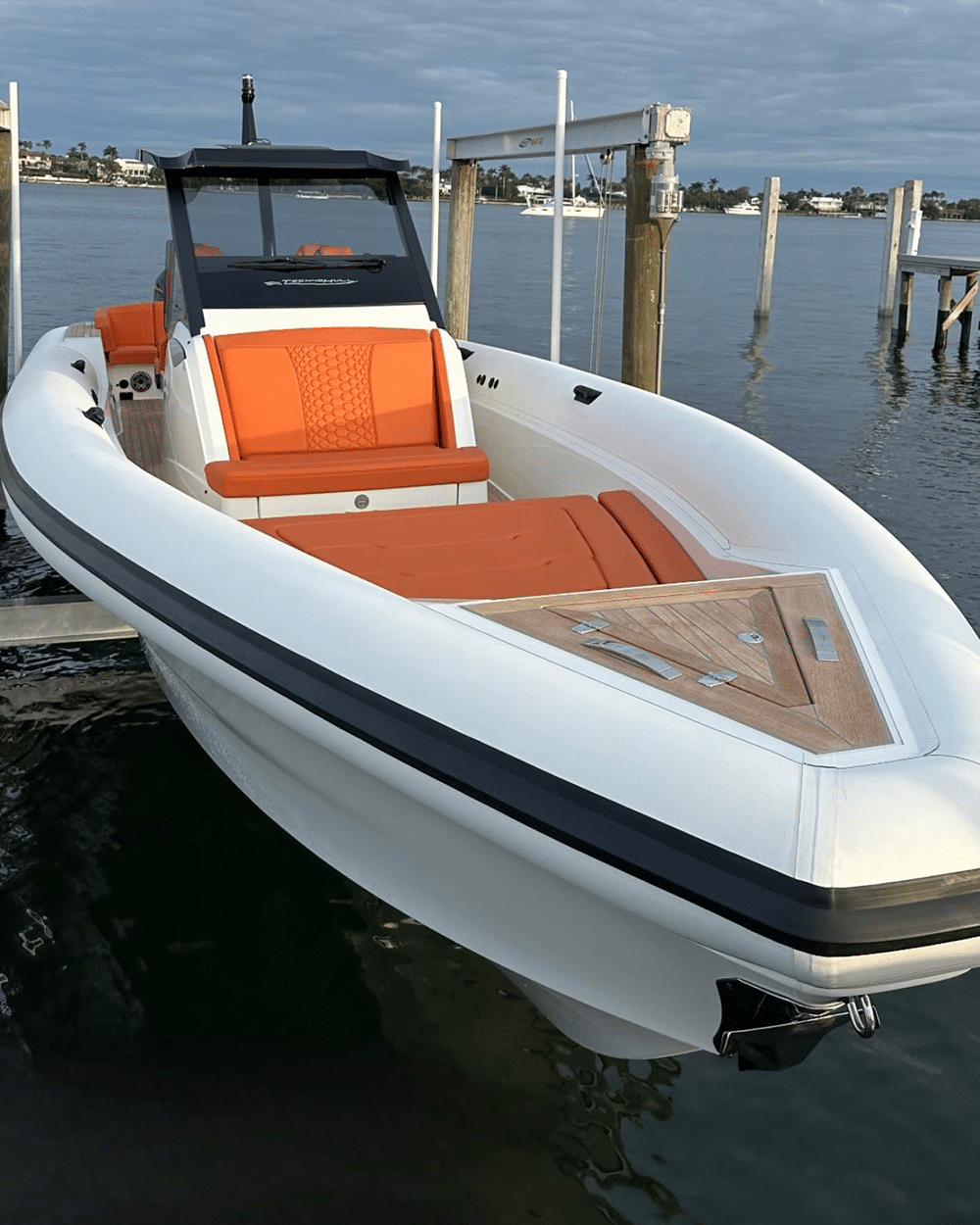 Explorer 40S at the Miami International Boat Show
