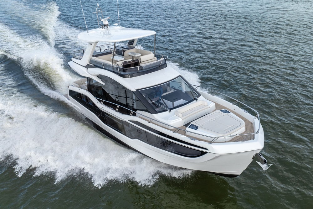 Galeon 560 Fly
