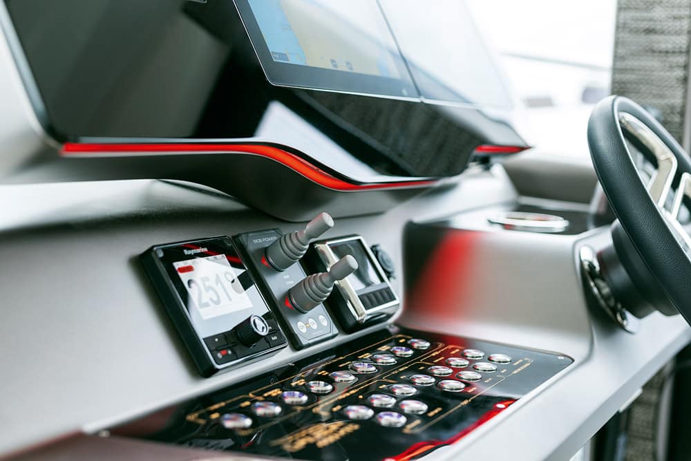 Galeon 450 HTC