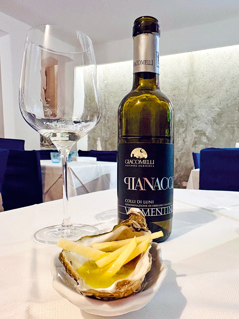 ce cold local wine Vermentino pairs perfectly with local oysters.