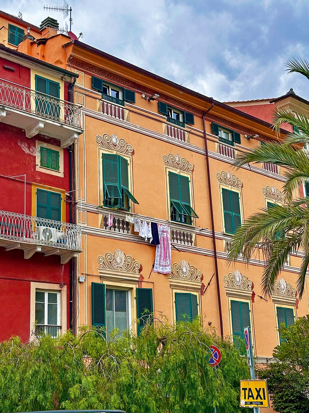 One of the many wonderful examples of trompe l`oeil - look closely at the washing hanging on the `balcony`!!La Spezia