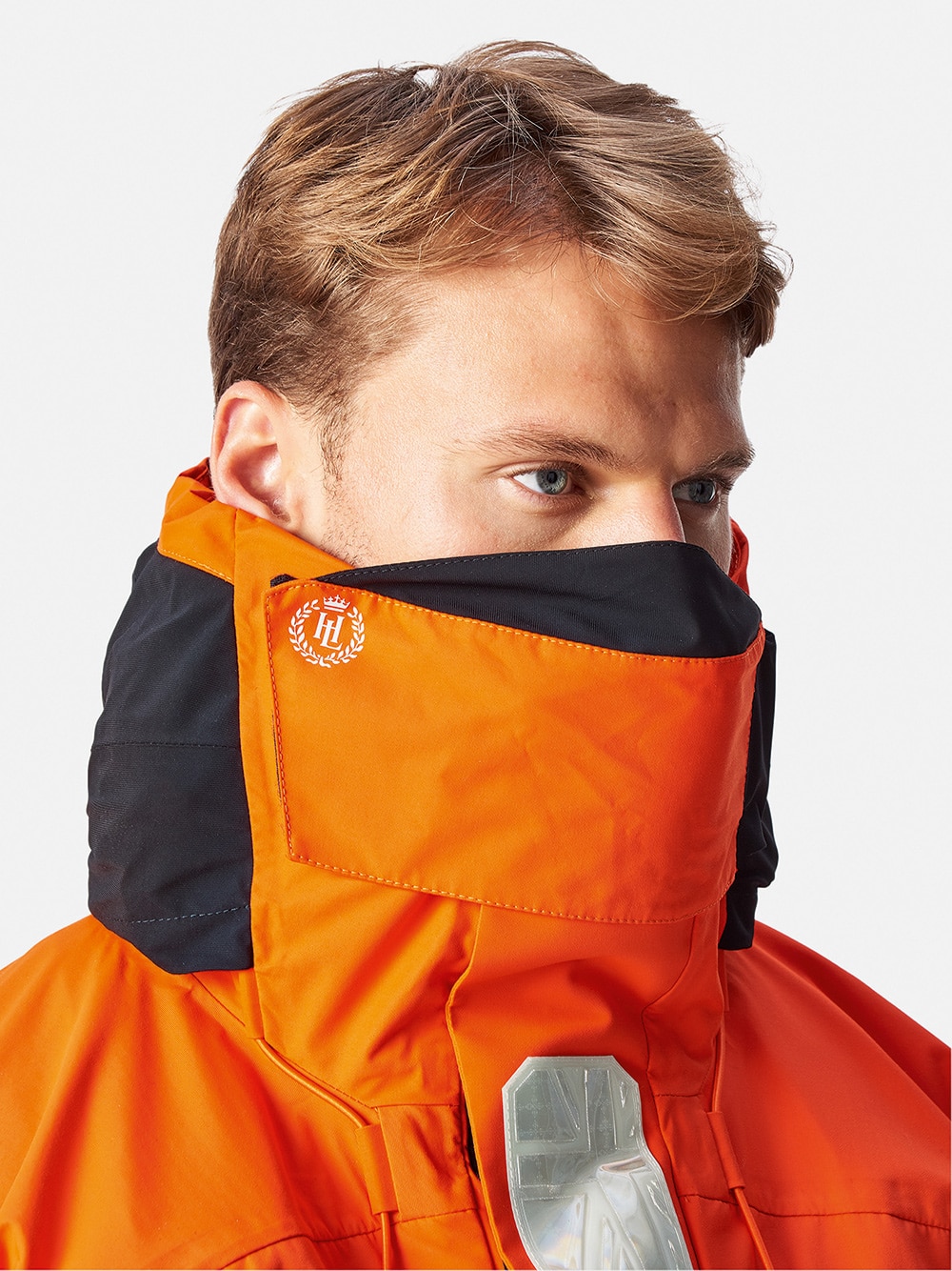 Henri-Lloyd - elite jacket - The high collar has a fleece neck lining for all-round protection.