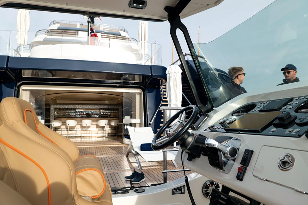 Roam 8 tender