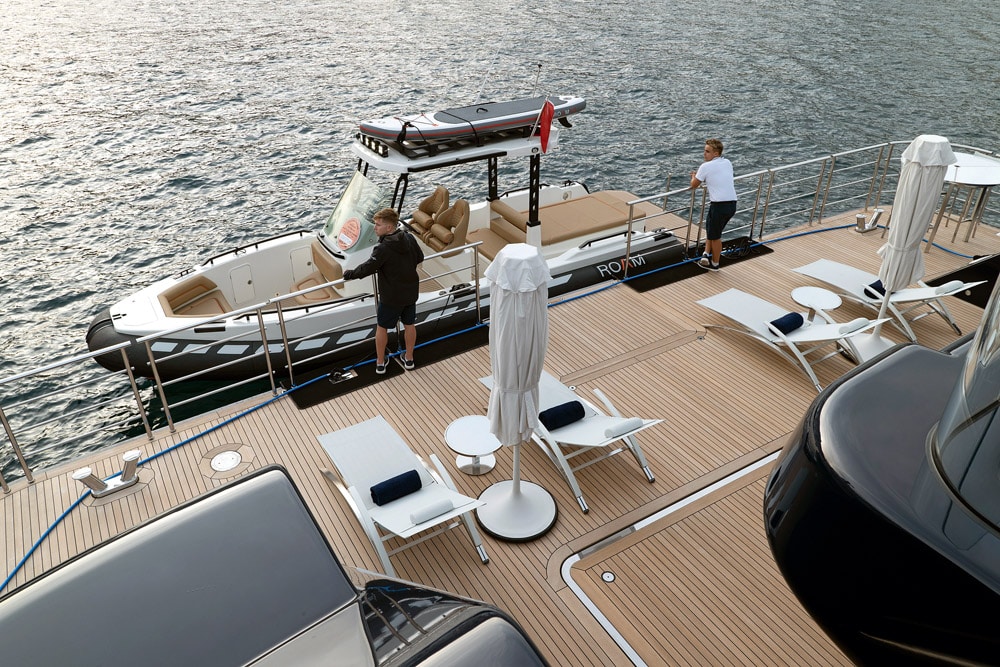 Roam 8 tender