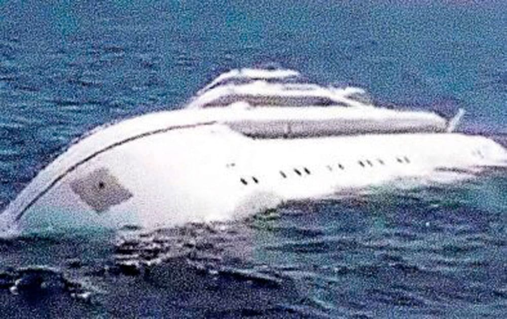 The Carlton Queen captured moments before going under