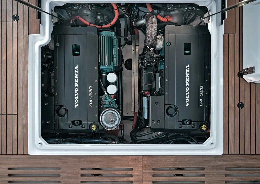 The engine installation looks remarkably conventional at first glance.