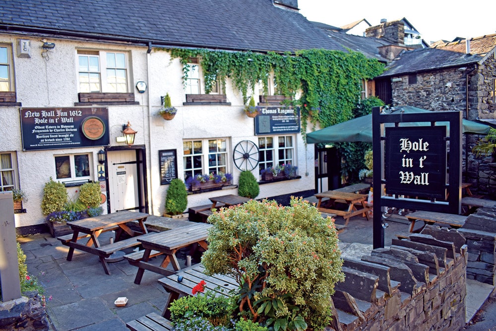 Hole In’t Wall public house