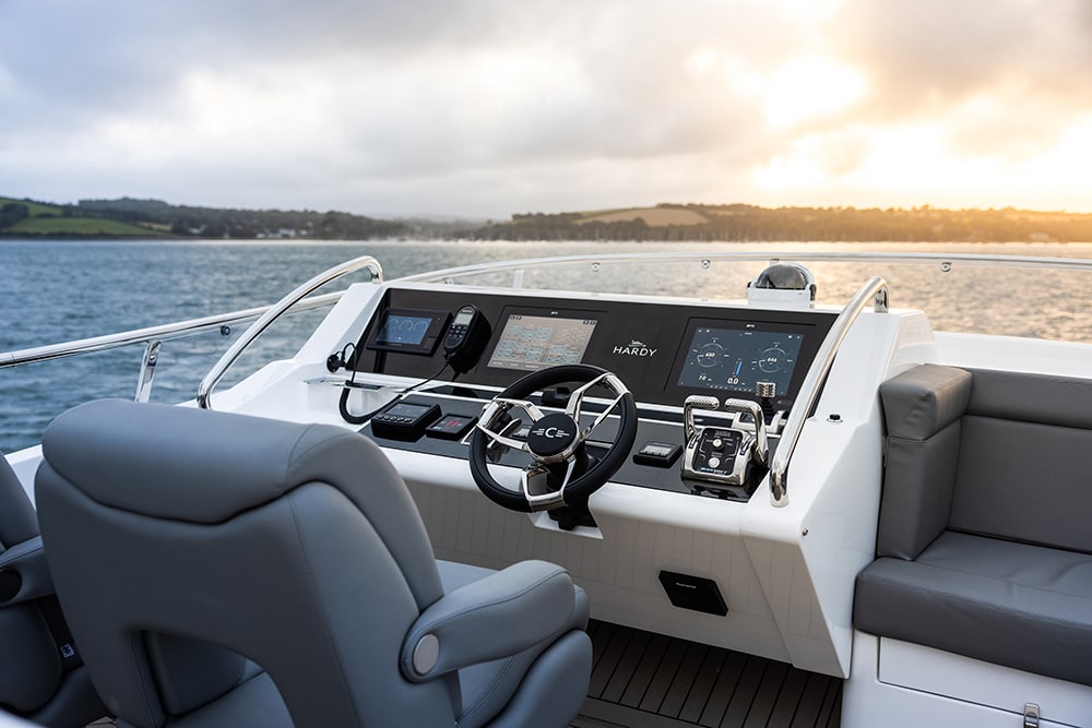 Cockwells’ Hardy 50DS explorer flybridge