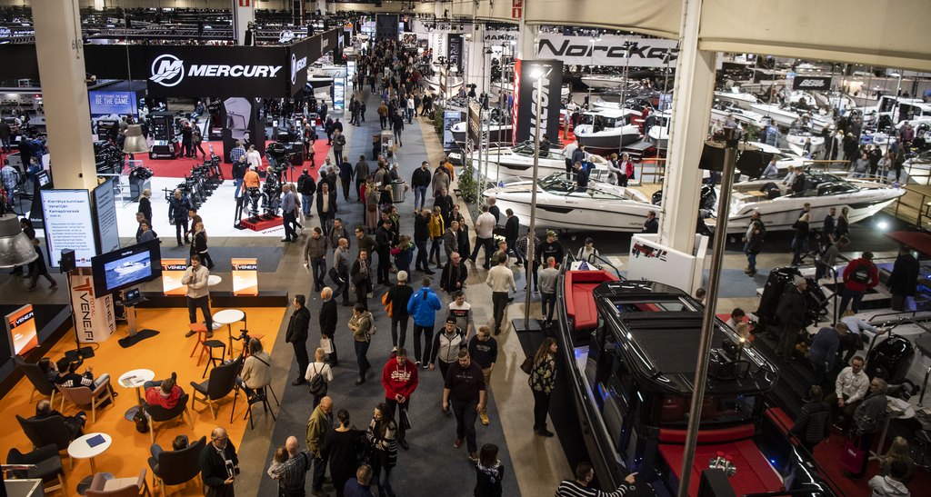Helsinki International Boat Show, Vene 25 Båt