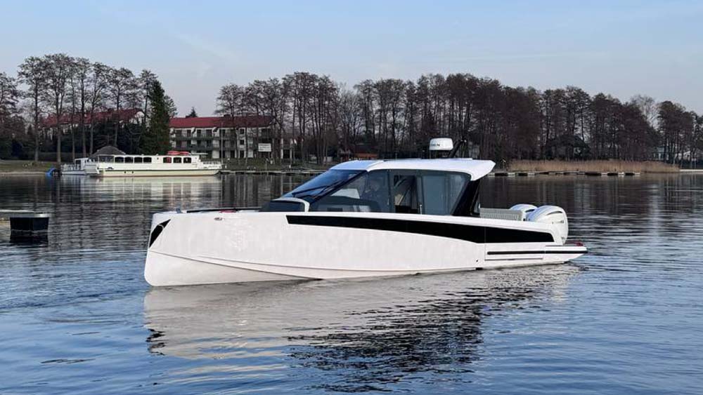 British Motor Yacht Show - Virtue V10 Cabin