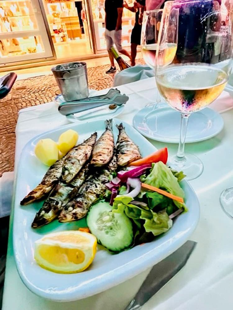 We found a fabulous family run restaurant serving fresh sardines