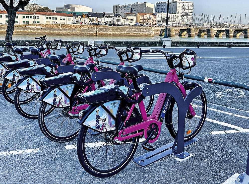 We recommend making use of the self hire electric bikes - first 15 minutes free!