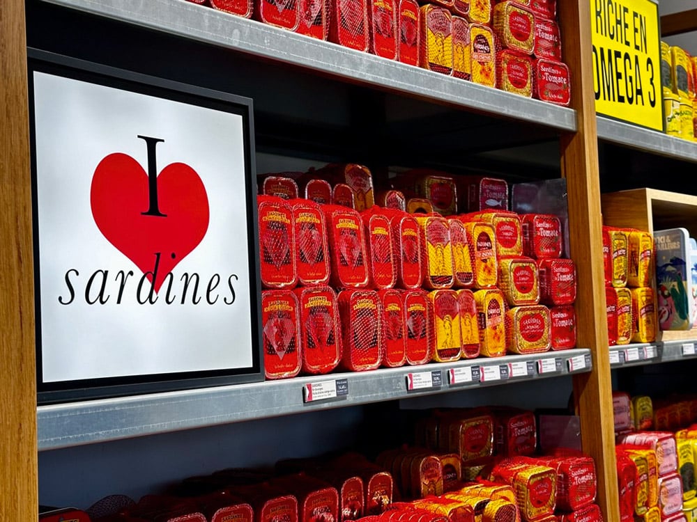 You can`t beat fresh locally caught sardines but we recommend you stock up at this shop on Le Remblai for fishy souvenirs! Les Sables