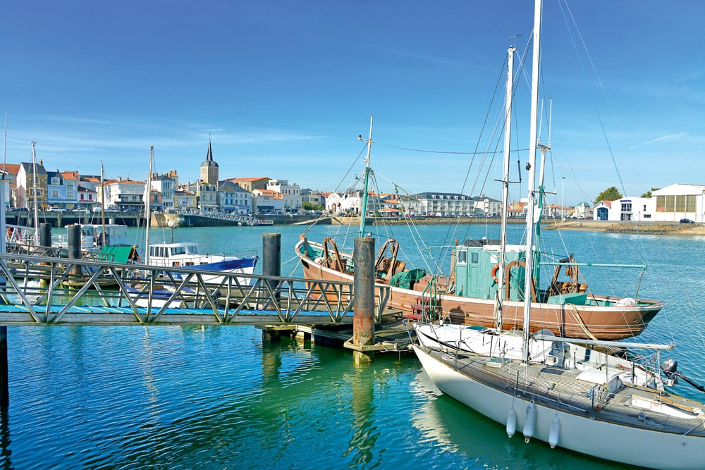 Port and town of Les Sables d’Olonne, in the Pays de la Loire region in western France. © iStock/Christian Musat